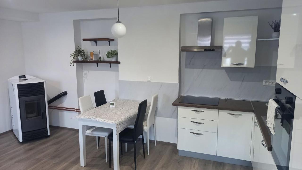 Ferienwohnung Gogo Delnice Exterior foto